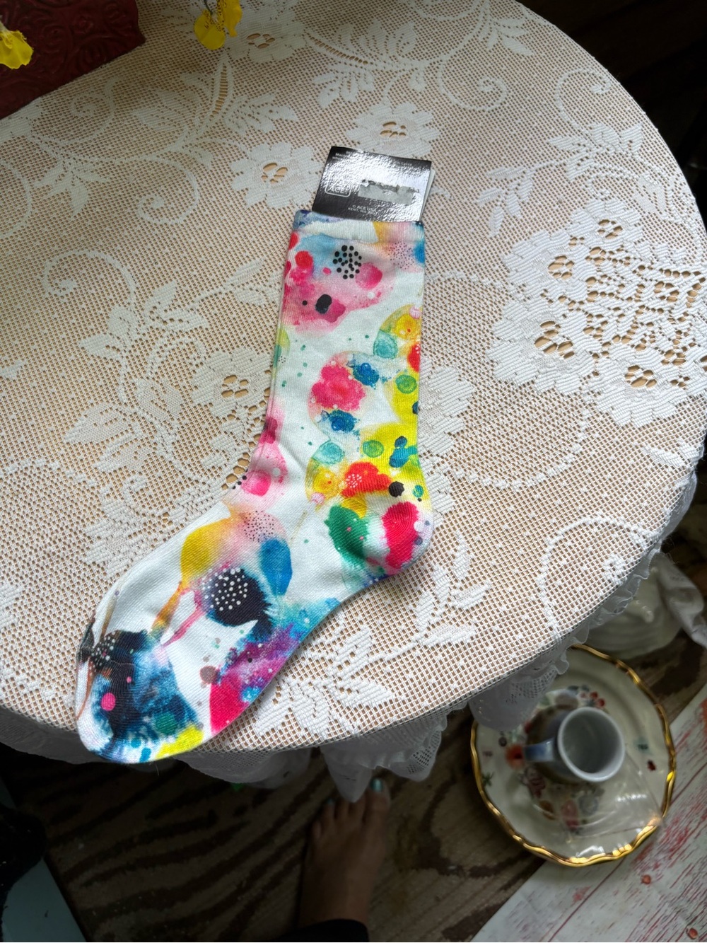 Dale Chihuly Socks. New with tag.